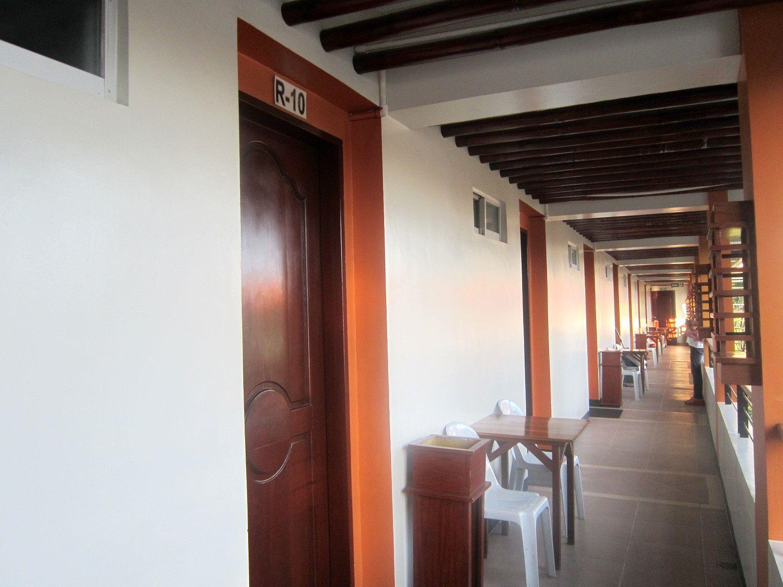 Lsm Square Residences Balabag  Екстериор снимка