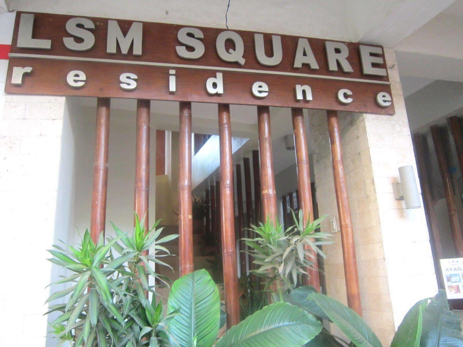Lsm Square Residences Balabag  Екстериор снимка